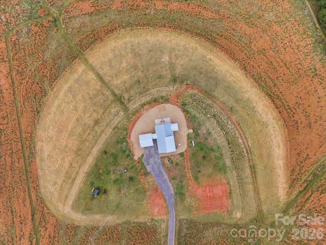 211 Race Path Road, Union Grove, NC 28689
