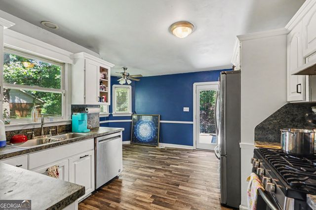 6726 Pin Oak Drive, Douglasville, GA 30135