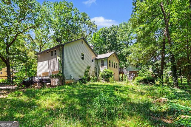 6726 Pin Oak Drive, Douglasville, GA 30135