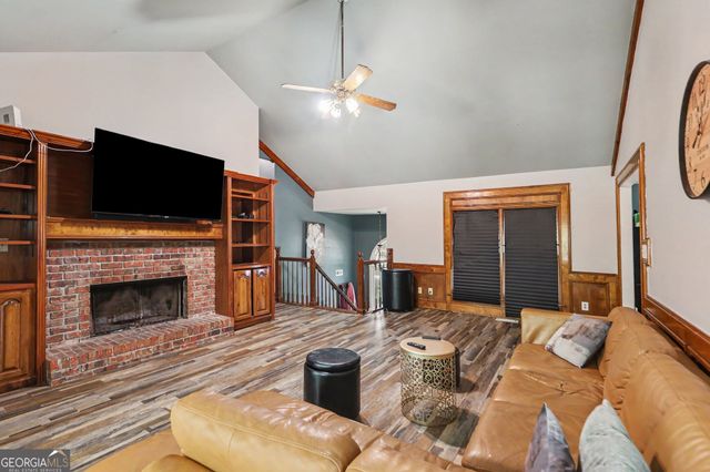 6726 Pin Oak Drive, Douglasville, GA 30135