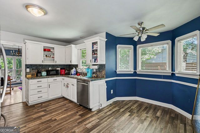 6726 Pin Oak Drive, Douglasville, GA 30135