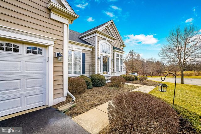 104 DYLAN CIR, Avondale, PA 19311