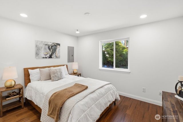 7547 NE 200th Street, Kenmore, WA 98028