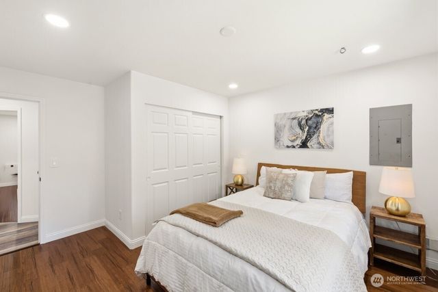 7547 NE 200th Street, Kenmore, WA 98028