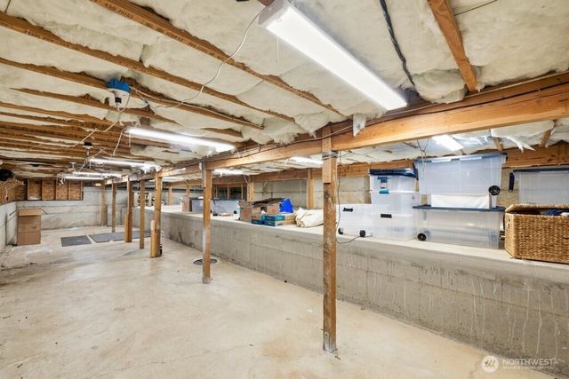 7547 NE 200th Street, Kenmore, WA 98028
