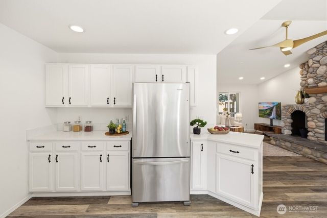 7547 NE 200th Street, Kenmore, WA 98028