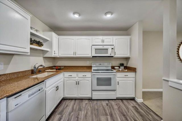 1170 Foster City Boulevard 107, Foster City, CA 94404