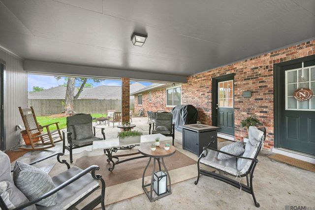 8769 Darby Ave, Baton Rouge, LA 70806