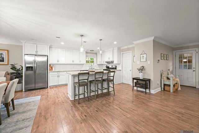 8769 Darby Ave, Baton Rouge, LA 70806