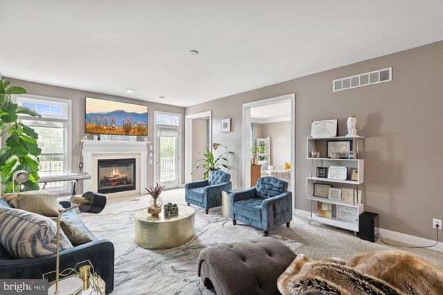18 SHARPLEY DR, Chadds Ford, PA 19317