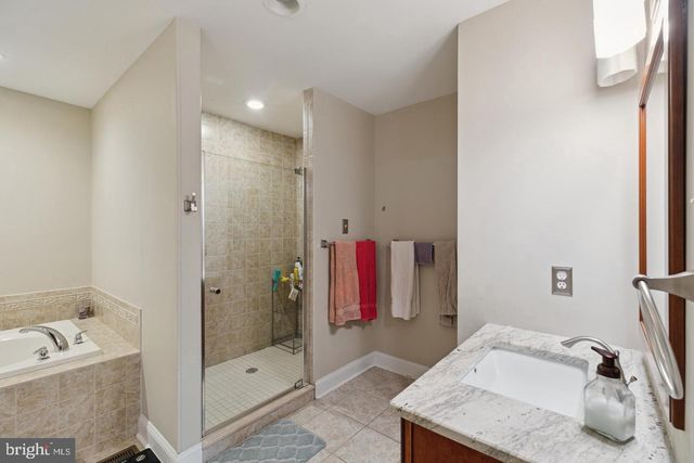 18 SHARPLEY DR, Chadds Ford, PA 19317