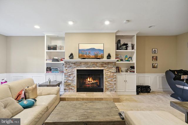 18 SHARPLEY DR, Chadds Ford, PA 19317
