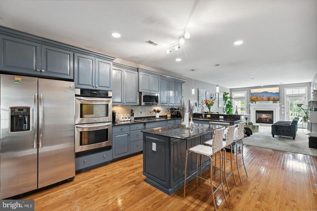 18 SHARPLEY DR, Chadds Ford, PA 19317