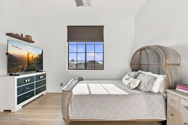 9134 W HAPPY VALLEY Road, Peoria, AZ 85383