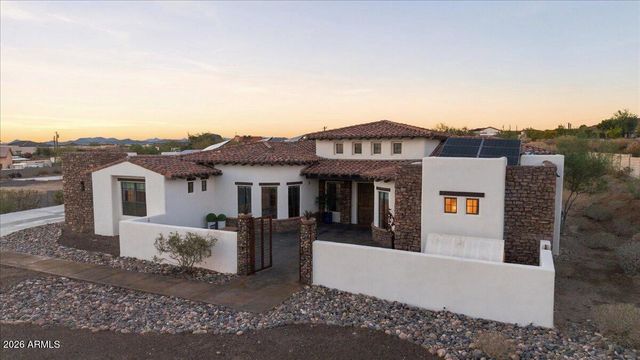 9134 W HAPPY VALLEY Road, Peoria, AZ 85383