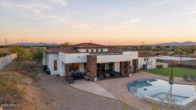 9134 W HAPPY VALLEY Road, Peoria, AZ 85383