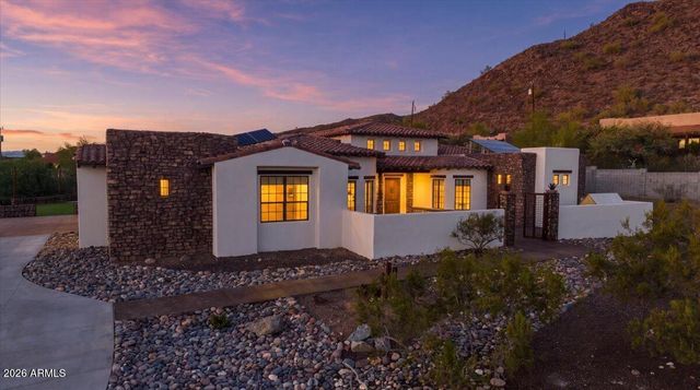 9134 W HAPPY VALLEY Road, Peoria, AZ 85383