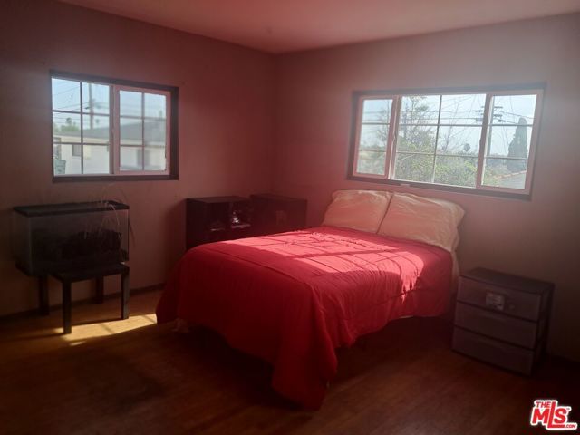 4470 W 64th Street, Inglewood, CA 90302