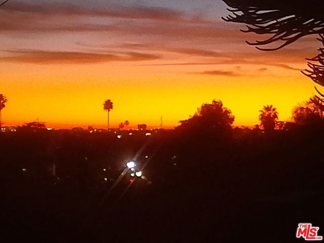 4470 W 64th Street, Inglewood, CA 90302