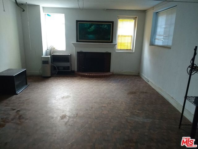 4470 W 64th Street, Inglewood, CA 90302