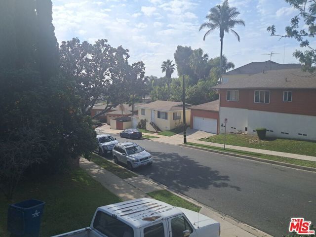 4470 W 64th Street, Inglewood, CA 90302