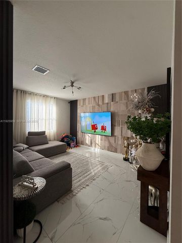 22632 SW 131st Ave, Miami, FL 33170