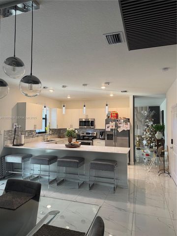 22632 SW 131st Ave, Miami, FL 33170