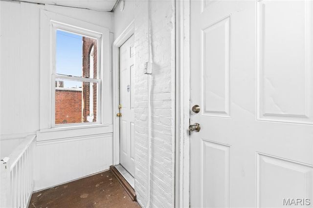 2813 Mount Pleasant Street, St Louis, MO 63111