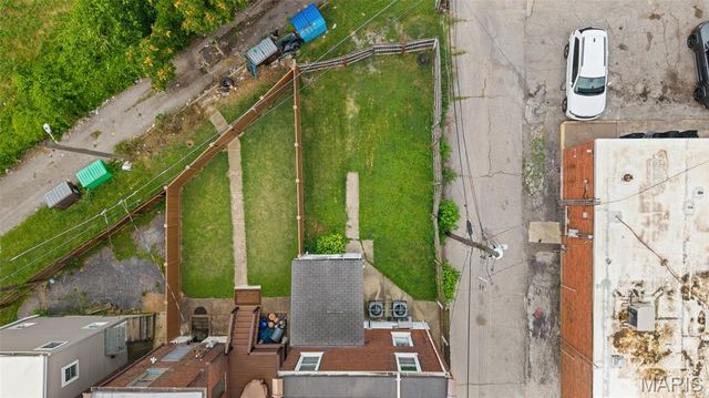 2813 Mount Pleasant Street, St Louis, MO 63111