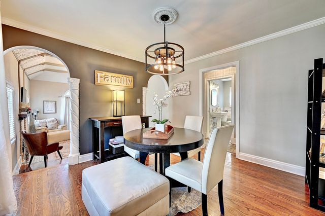 47 Pleasant Ridge Avenue, Fort Mitchell, KY 41011