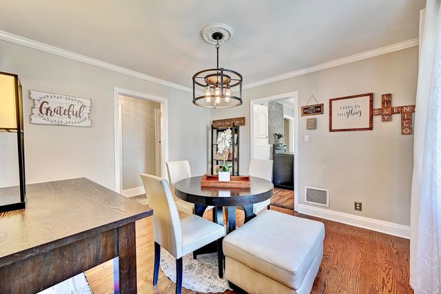 47 Pleasant Ridge Avenue, Fort Mitchell, KY 41011