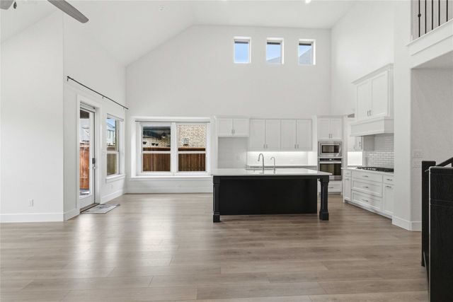 9681 E Brackenfield Lane, Frisco, TX 75035