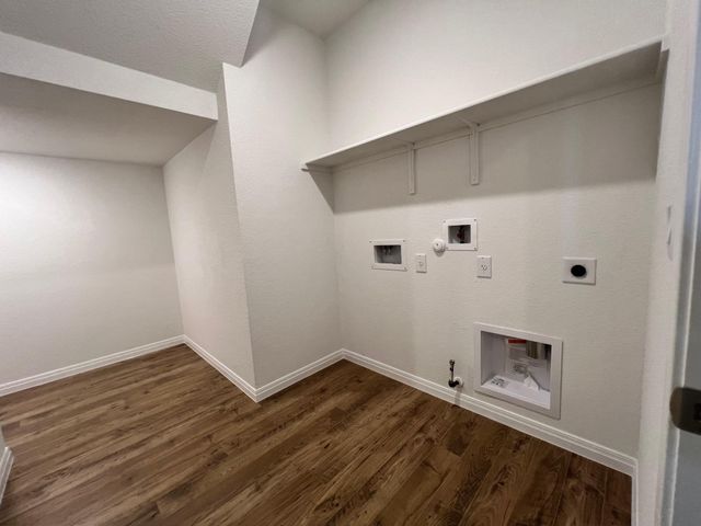 1944 Lazy Acres ST, Leander, TX 78641