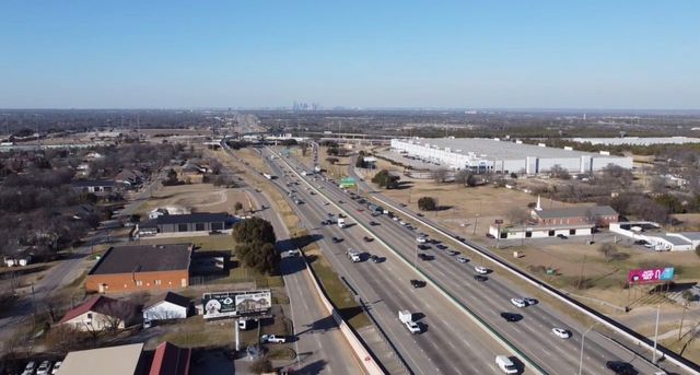 121 W Danieldale Road, Dallas, TX 75232