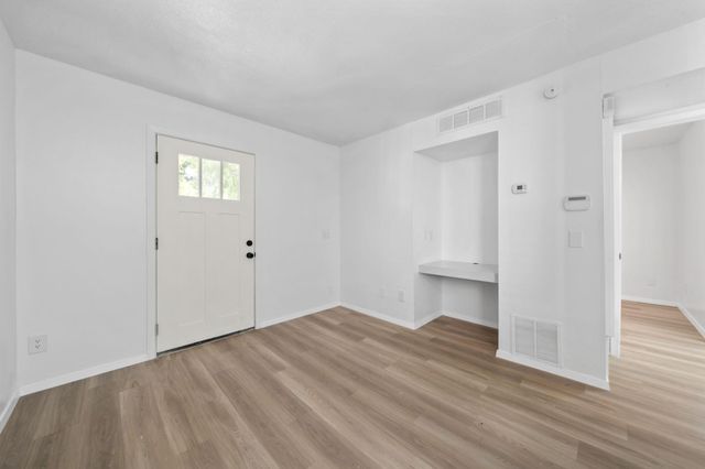 2410 Longview ST D-202, Austin, TX 78705