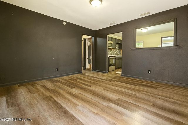 2058 W 40TH Street, Jacksonville, FL 32209