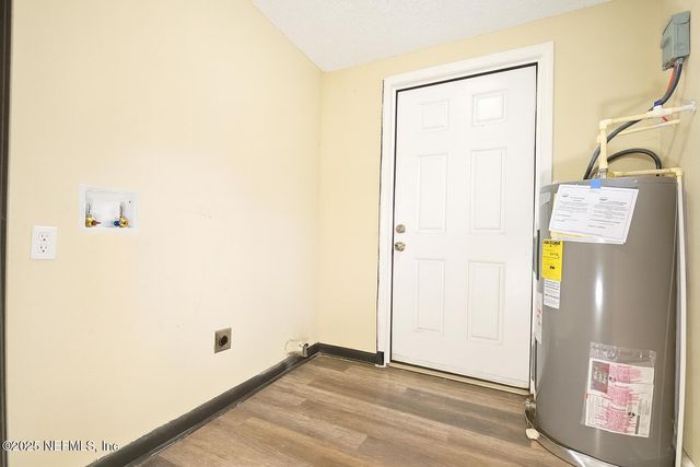 2058 W 40TH Street, Jacksonville, FL 32209