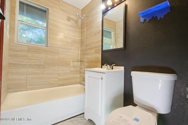 2058 W 40TH Street, Jacksonville, FL 32209