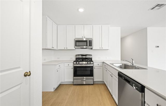 9205 Dark Oak St, Corpus Christi, TX 78409