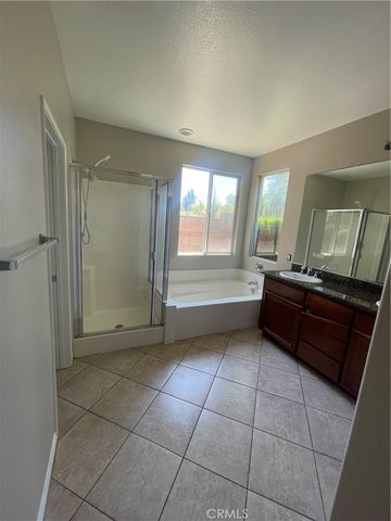 16141 San Jacinto ave, Fontana, CA 92336