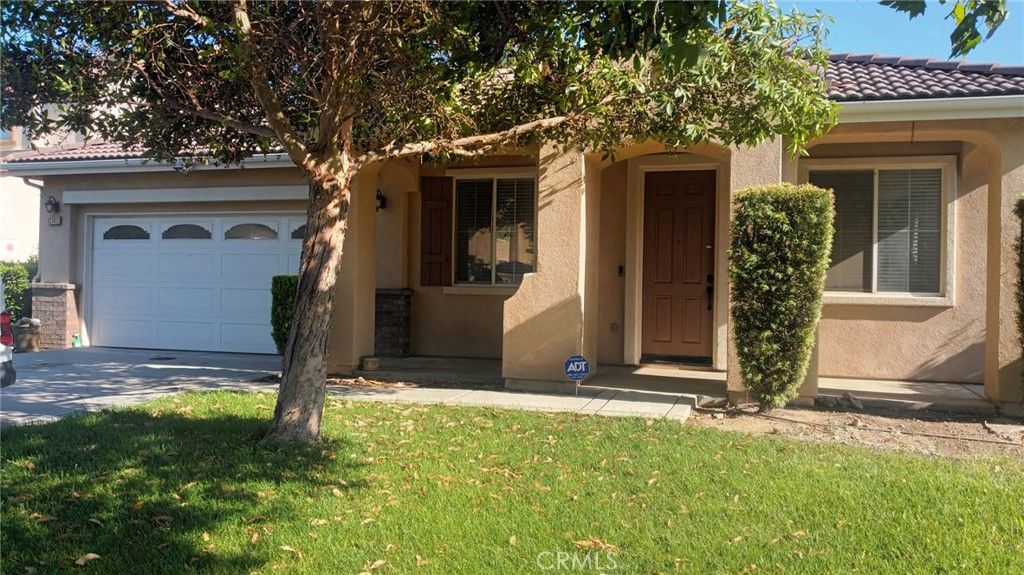 16141 San Jacinto ave, Fontana, CA 92336