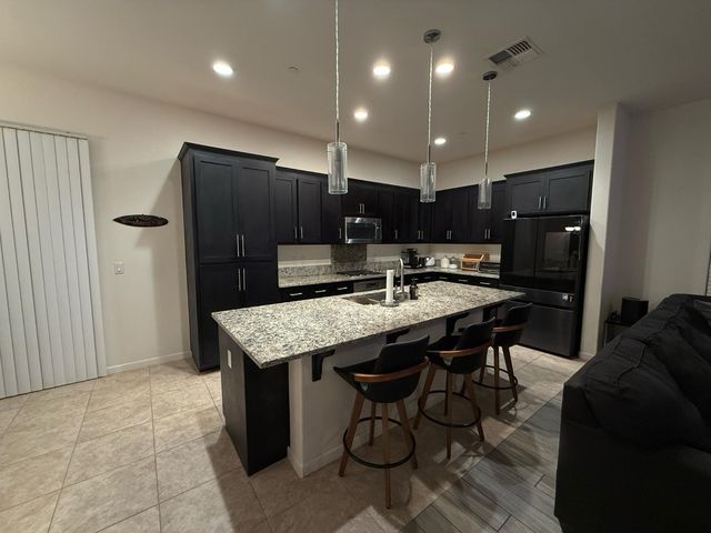 4124 Dardanelles St, Sacramento, CA 95834