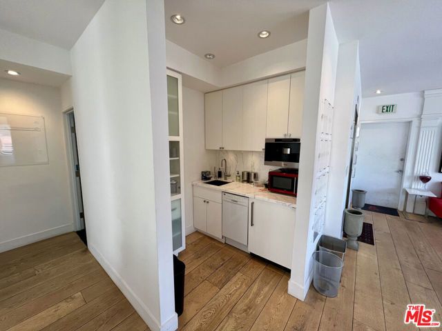 4250 Wilshire Boulevard, Los Angeles, CA 90010