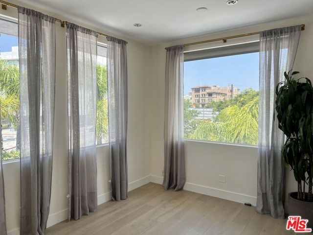 4250 Wilshire Boulevard, Los Angeles, CA 90010