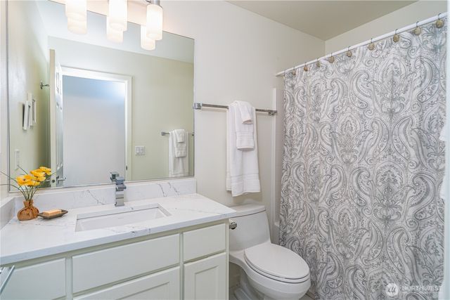 70 Camano Lane, Port Ludlow, WA 98365