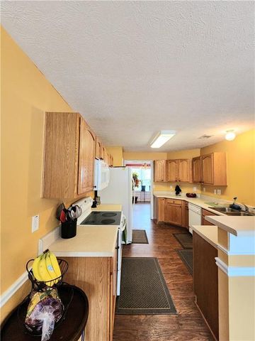 4353 Flat Stone Lane, Snellville, GA 30039