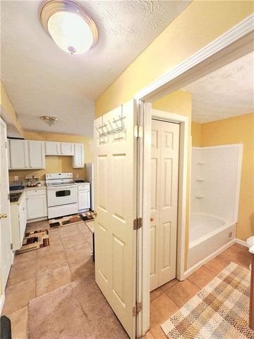 4353 Flat Stone Lane, Snellville, GA 30039