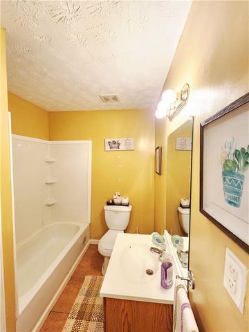 4353 Flat Stone Lane, Snellville, GA 30039