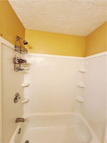 4353 Flat Stone Lane, Snellville, GA 30039