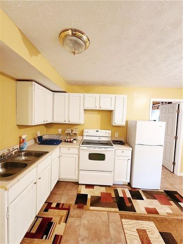 4353 Flat Stone Lane, Snellville, GA 30039